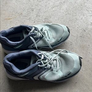 Dr. Scholl's Gray and Light Green Sneakers